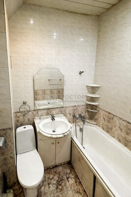 Продам двухкомнатную (2-комн.) квартиру, Павла Андреева ул, 28к4, Москва г