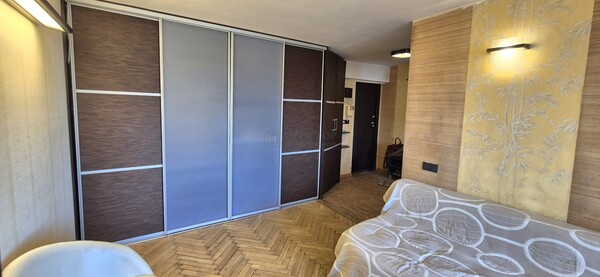 Продам двухкомнатную (2-комн.) квартиру, Приорова ул, 2А, Москва г