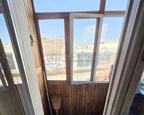 Продам двухкомнатную (2-комн.) квартиру, Новая Дорога ул, 3, Москва г