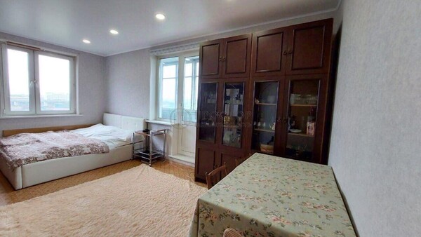 Продам двухкомнатную (2-комн.) квартиру, Дегунинская ул, 13к2, Москва г