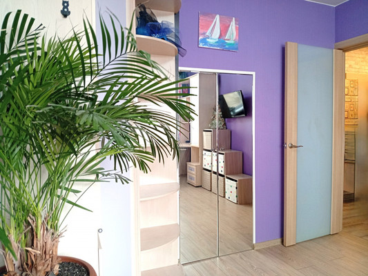 Продам двухкомнатную (2-комн.) квартиру, Большевиков пр-кт, 9Щк1, Санкт-Петербург г