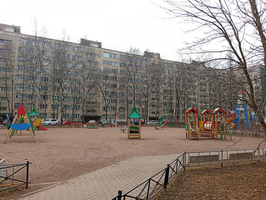 Продам двухкомнатную (2-комн.) квартиру, Большевиков пр-кт, 9Щк1, Санкт-Петербург г