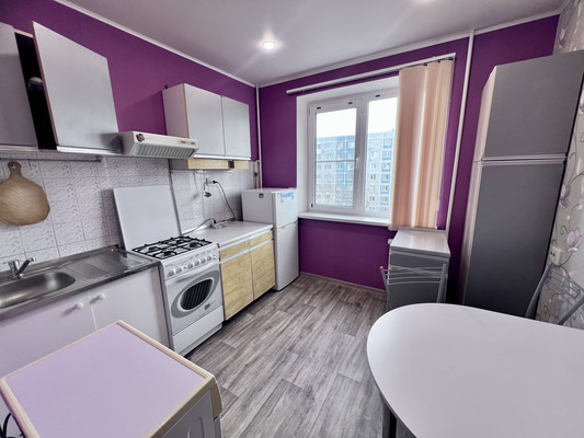 Продам двухкомнатную (2-комн.) квартиру, Космонавтов пр-кт, 36/3, Ростов-на-Дону г