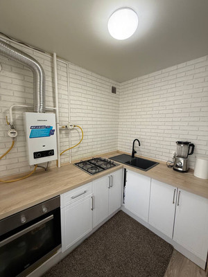 Продам двухкомнатную (2-комн.) квартиру, Гвардейская ул, 38, Казань г