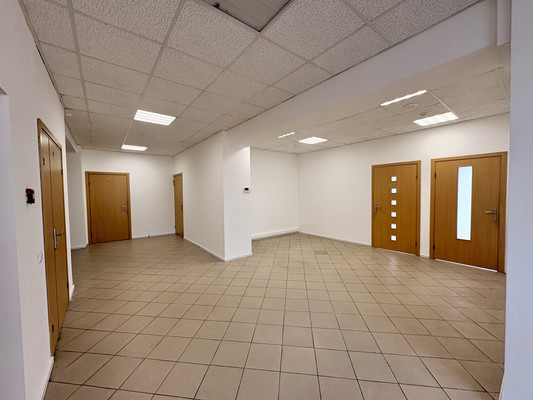 Сдам коммерческое помещение 192 м2, Аллея смелых ул, 72, Калининград г