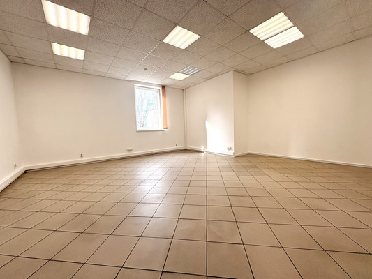 Сдам коммерческое помещение 192 м2, Аллея смелых ул, 72, Калининград г