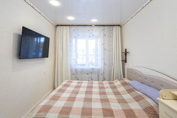 Продам двухкомнатную (2-комн.) квартиру, Пионерская ул, 48, Ханты-Мансийск г