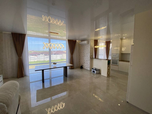 Продам дом, Центральная ул, Мирное с, 0 км от города