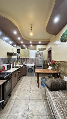 Продам двухкомнатную (2-комн.) квартиру, Вокзальная пл, 1, Горячий Ключ г