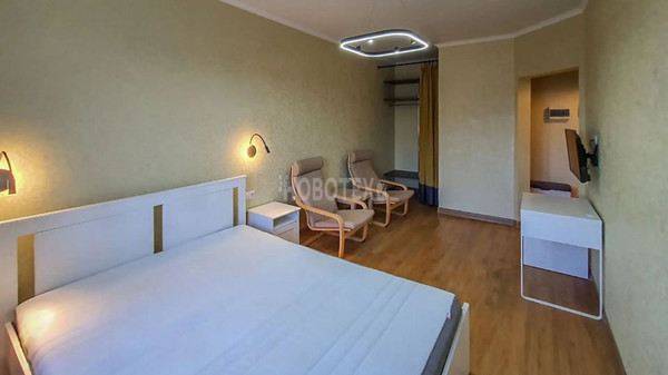 Продам однокомнатную (1-комн.) квартиру, Ворошилова ул, 38, Горячий Ключ г