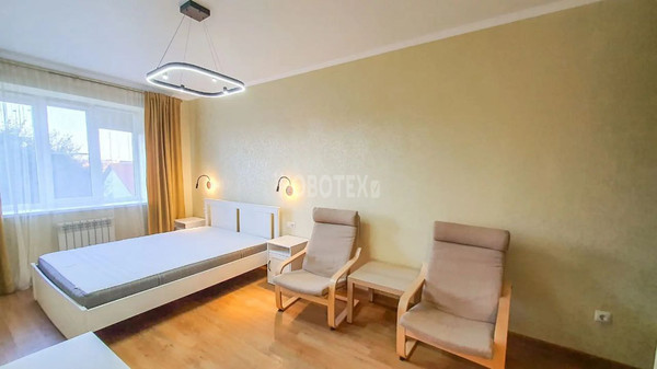 Продам однокомнатную (1-комн.) квартиру, Ворошилова ул, 38, Горячий Ключ г