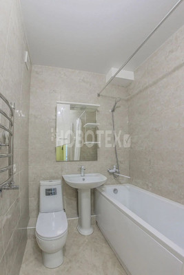 Продам однокомнатную (1-комн.) квартиру, Ворошилова ул, 38, Горячий Ключ г