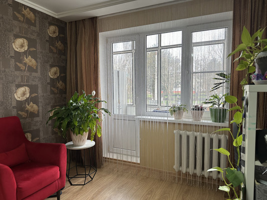 Продам двухкомнатную (2-комн.) квартиру, Розы Люксембург ул, 99, Армавир г