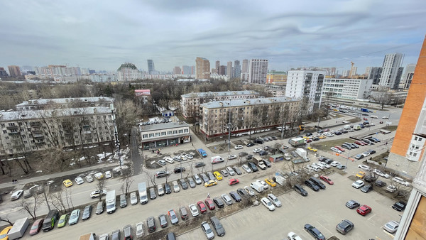 Продам двухкомнатную (2-комн.) квартиру, Щёлковский проезд, 4, Москва г