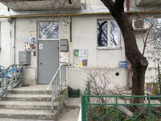 Продам однокомнатную (1-комн.) квартиру, Ленина пр-кт, 14, Новороссийск г