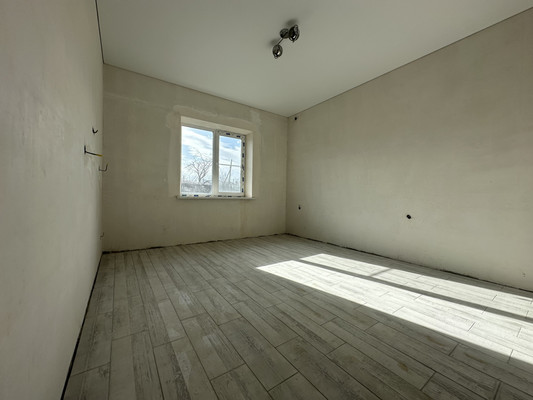 Продам дом, Дружный пер, Новокубанск г, 0 км от города