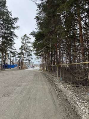 Продам участок 15 соток, ЛПХ, Ленина ул, Большой Исток п, 3 км от города