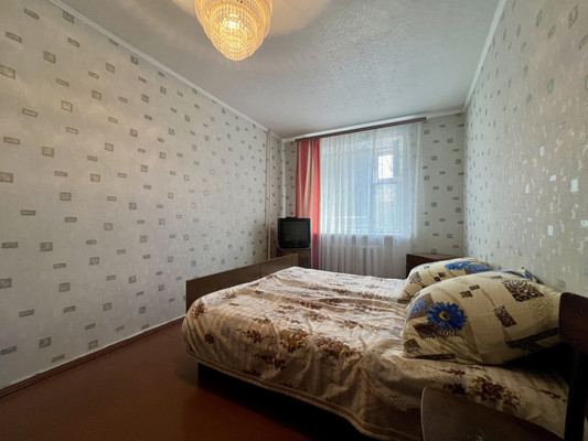 Продам двухкомнатную (2-комн.) квартиру, Школьная ул, 16, Кораблино г