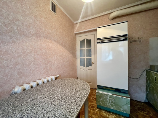 Продам двухкомнатную (2-комн.) квартиру, Школьная ул, 16, Кораблино г