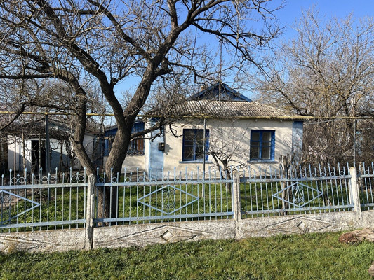 Продам дом, Виноградная ул, 8, Родниково с, 0 км от города