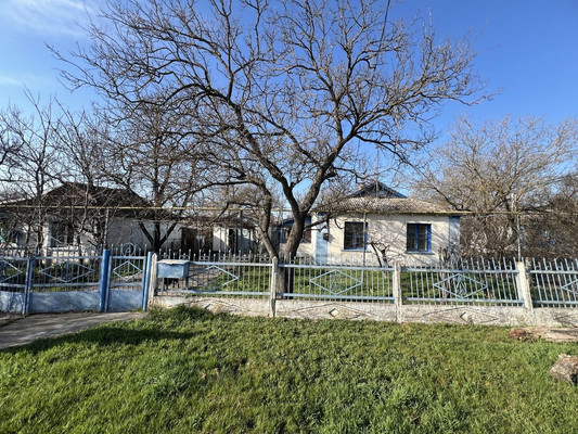 Продам дом, Виноградная ул, 8, Родниково с, 0 км от города