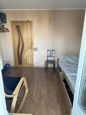 Продам трехкомнатную (3-комн.) квартиру, Академика Арцимовича ул, 12к1, Москва г