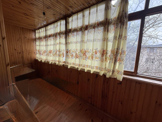 Продам двухкомнатную (2-комн.) квартиру, им. Матэ Залки ул, 3, Симферополь г