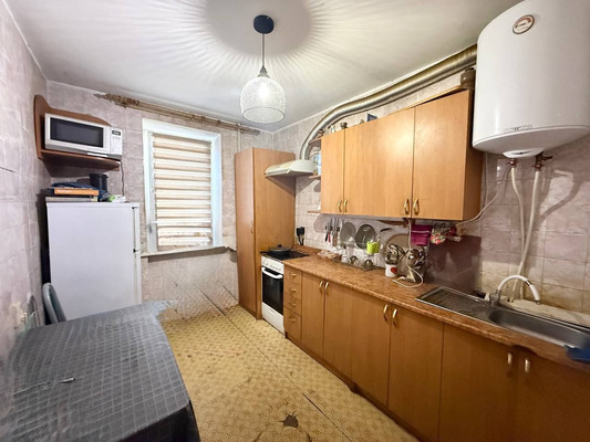 Продам двухкомнатную (2-комн.) квартиру, Киевская ул, 83, Симферополь г