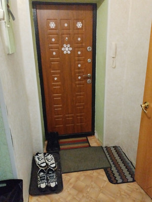 Продам однокомнатную (1-комн.) квартиру, Баумана ул, 7, Алексин г