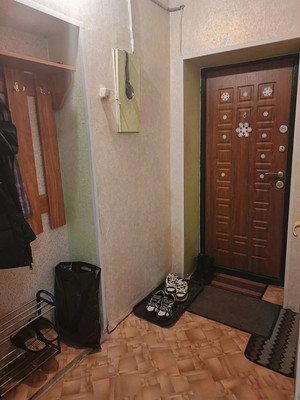 Продам однокомнатную (1-комн.) квартиру, Баумана ул, 7, Алексин г