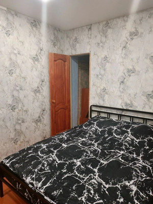 Продам однокомнатную (1-комн.) квартиру, Баумана ул, 7, Алексин г