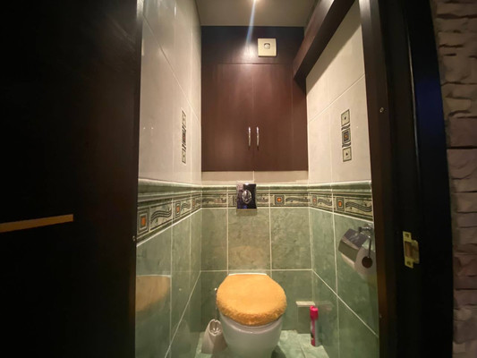 Продам трехкомнатную (3-комн.) квартиру, Ляпидевского ул, 66а, Тихорецк г