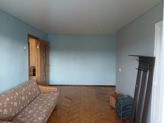 Продам трехкомнатную (3-комн.) квартиру, Ударников ул, 10, Тихорецк г