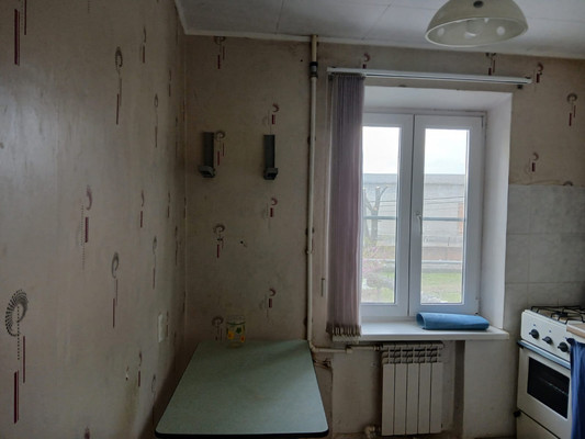 Продам трехкомнатную (3-комн.) квартиру, Ударников ул, 10, Тихорецк г