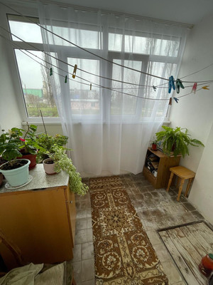 Продам трехкомнатную (3-комн.) квартиру, Дзержинского ул, 61, Тихорецк г