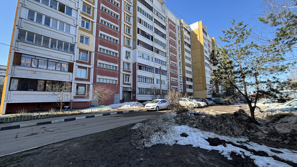 Продам трехкомнатную (3-комн.) квартиру, Победная ул, 21/2, Нижний Новгород г