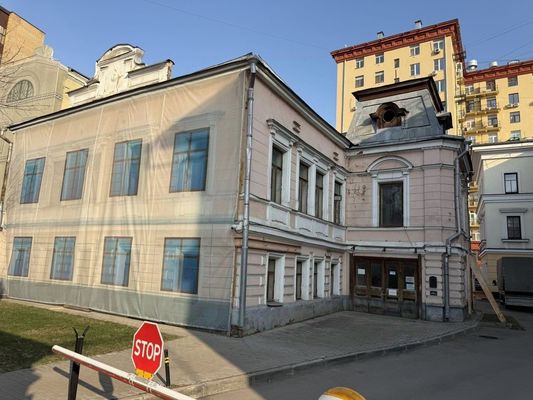 Продам коммерческое помещение 900 м2, Садовническая ул, 41 1, Москва г