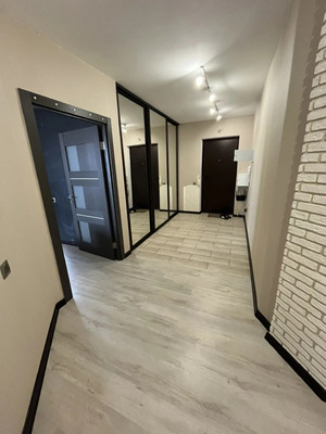 Продам трехкомнатную (3-комн.) квартиру, Шишкова ул, 724, Воронеж г