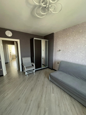 Продам трехкомнатную (3-комн.) квартиру, Шишкова ул, 724, Воронеж г