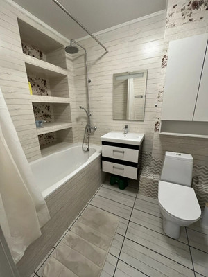 Продам трехкомнатную (3-комн.) квартиру, Шишкова ул, 724, Воронеж г