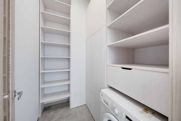 Продам двухкомнатную (2-комн.) квартиру, Невельского проезд, 6к1, Москва г