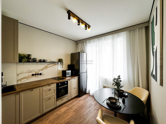 Продам однокомнатную (1-комн.) квартиру, Нахимовский пр-кт, 67к4, Москва г