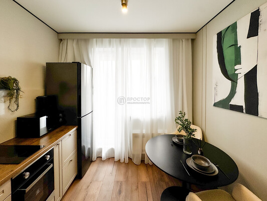 Продам однокомнатную (1-комн.) квартиру, Нахимовский пр-кт, 67к4, Москва г