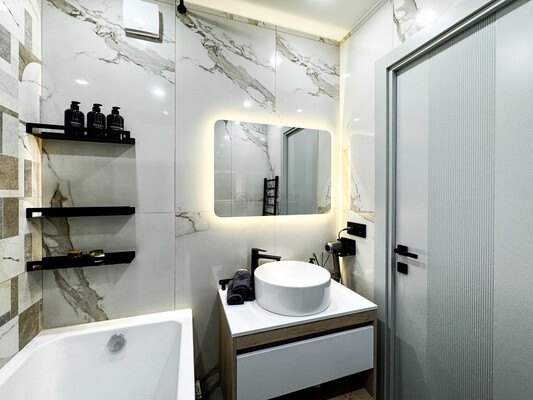 Продам однокомнатную (1-комн.) квартиру, Нахимовский пр-кт, 67к4, Москва г