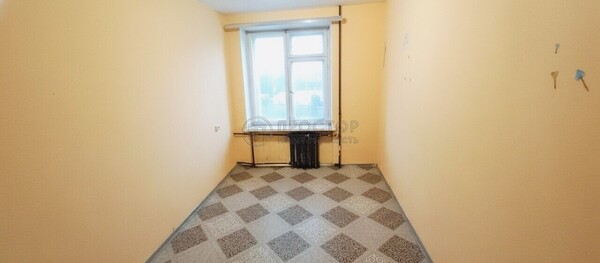 Продам двухкомнатную (2-комн.) квартиру, Перекопская ул, 11к3, Москва г