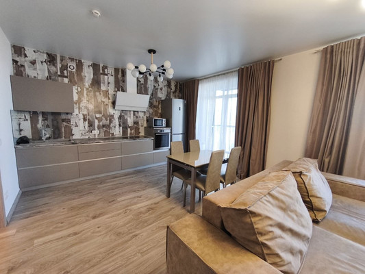 Продам двухкомнатную (2-комн.) квартиру, Авиаторов ул, 4г, Красноярск г