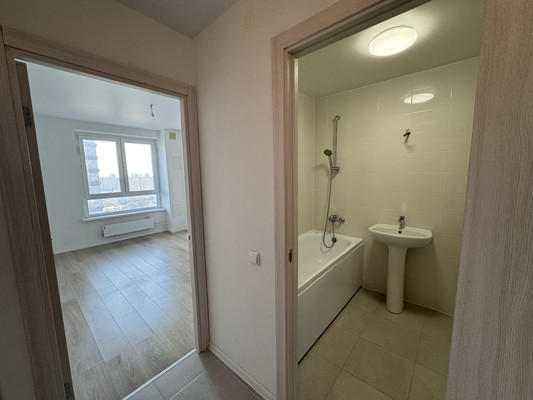 Продам трехкомнатную (3-комн.) квартиру, Сосновая ул, 5к1, Котельники г