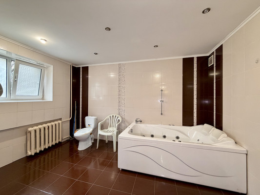 Продам двухкомнатную (2-комн.) квартиру, Беспалова ул, 31а, Симферополь г