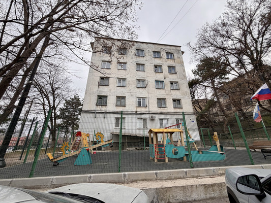 Продам двухкомнатную (2-комн.) квартиру, Беспалова ул, 31а, Симферополь г