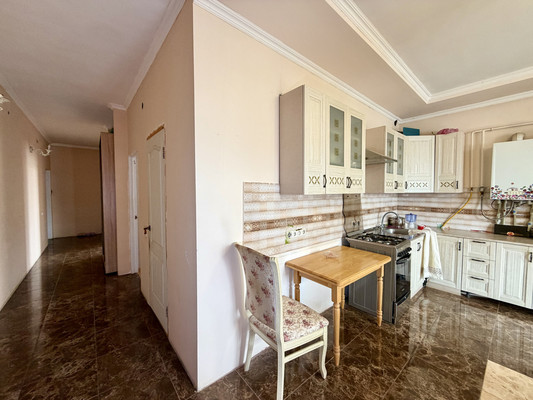 Продам двухкомнатную (2-комн.) квартиру, Поповкина ул, 8а, Симферополь г